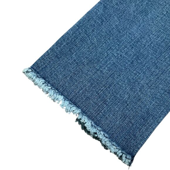 Talbots Women's Simply Flattering 5 Pocket Blue Jeans Frayed Hem Size 4 EUC - Picture 3 of 6